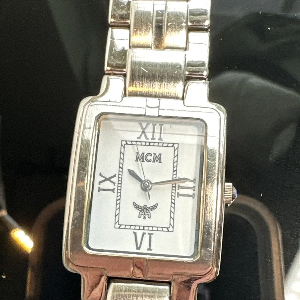 MCM AM.LINE 6991‎ Women's Stainless Steel Quartz Watch Swiss Movement